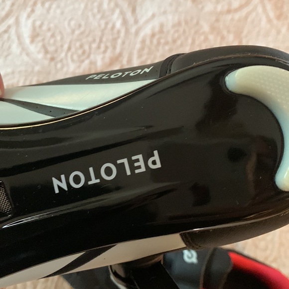 Peloton Riding Sneakers Size 39 - Picture 6 of 6